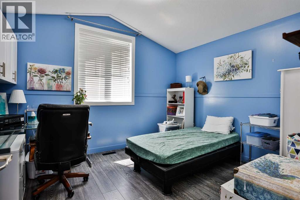 223 Couleesprings Terrace S - 15