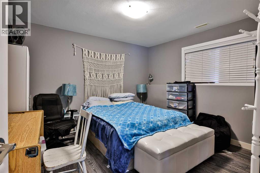 223 Couleesprings Terrace S - 19