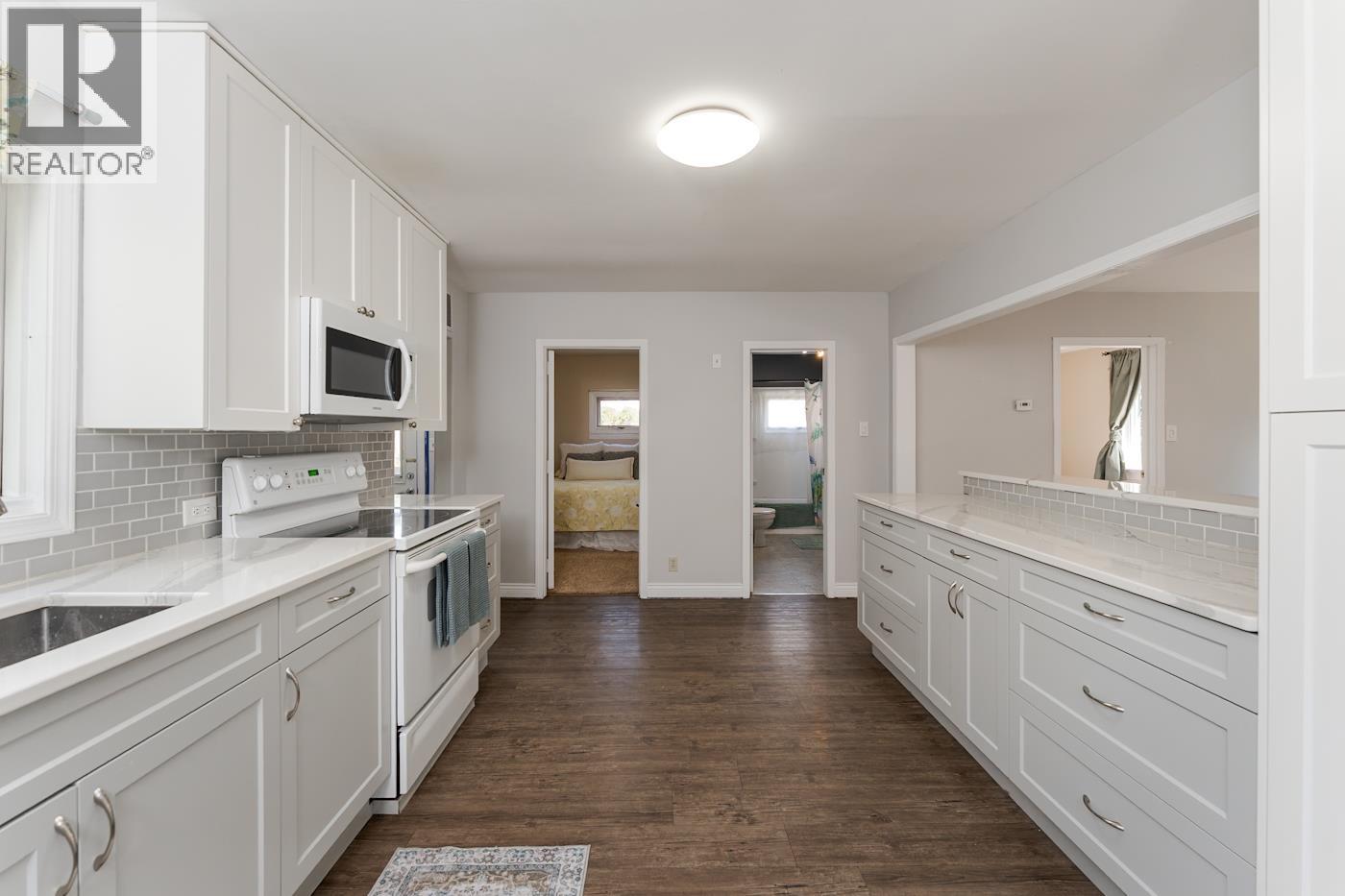 737 IRWIN STREET - 12