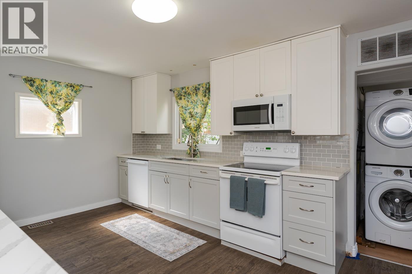 737 IRWIN STREET - 13
