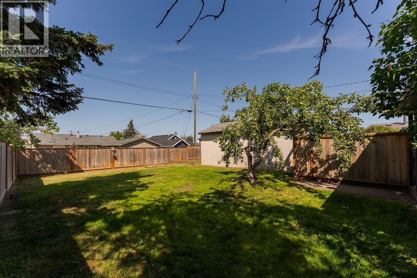 737 IRWIN STREET - 30