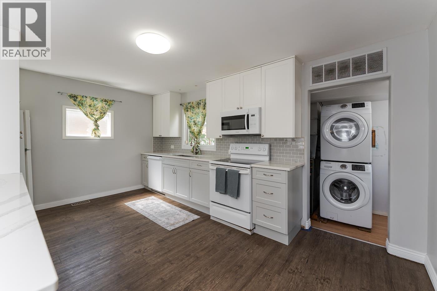 737 IRWIN STREET - 11