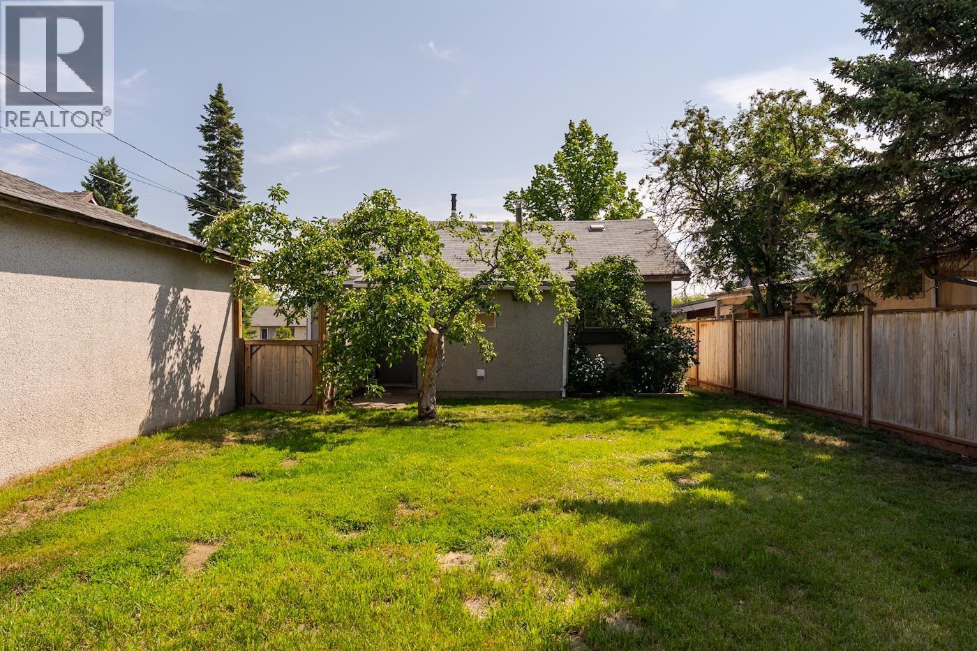 737 IRWIN STREET - 29