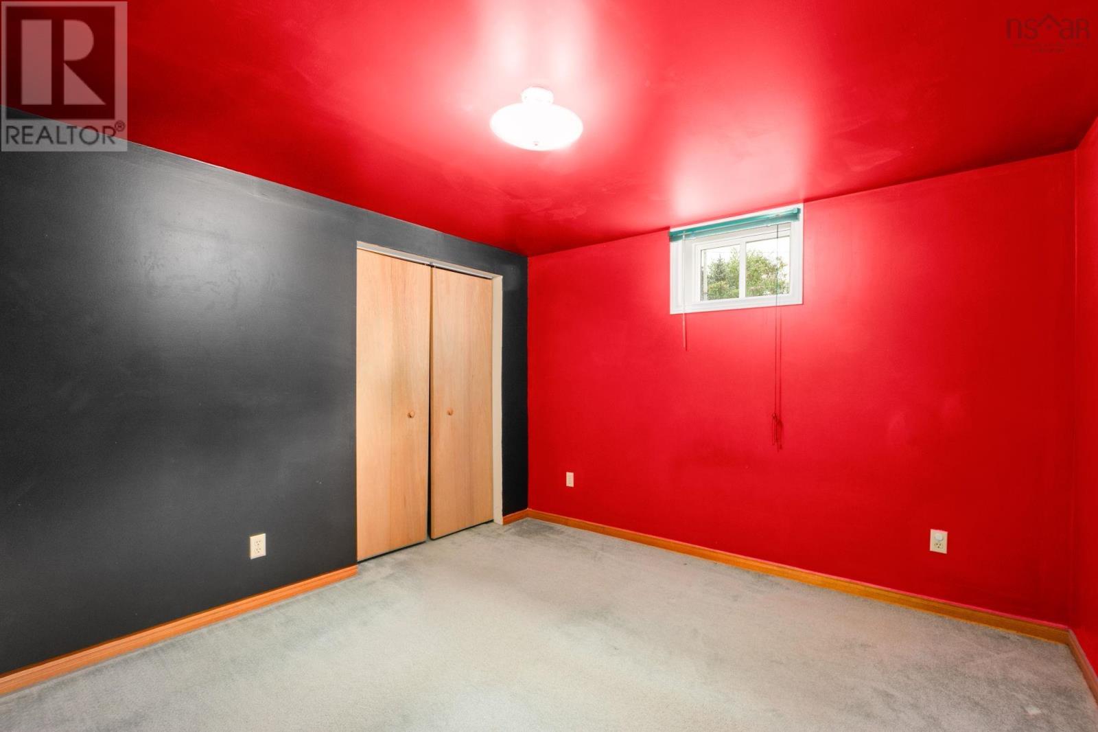 91 Meadowland Avenue - 26