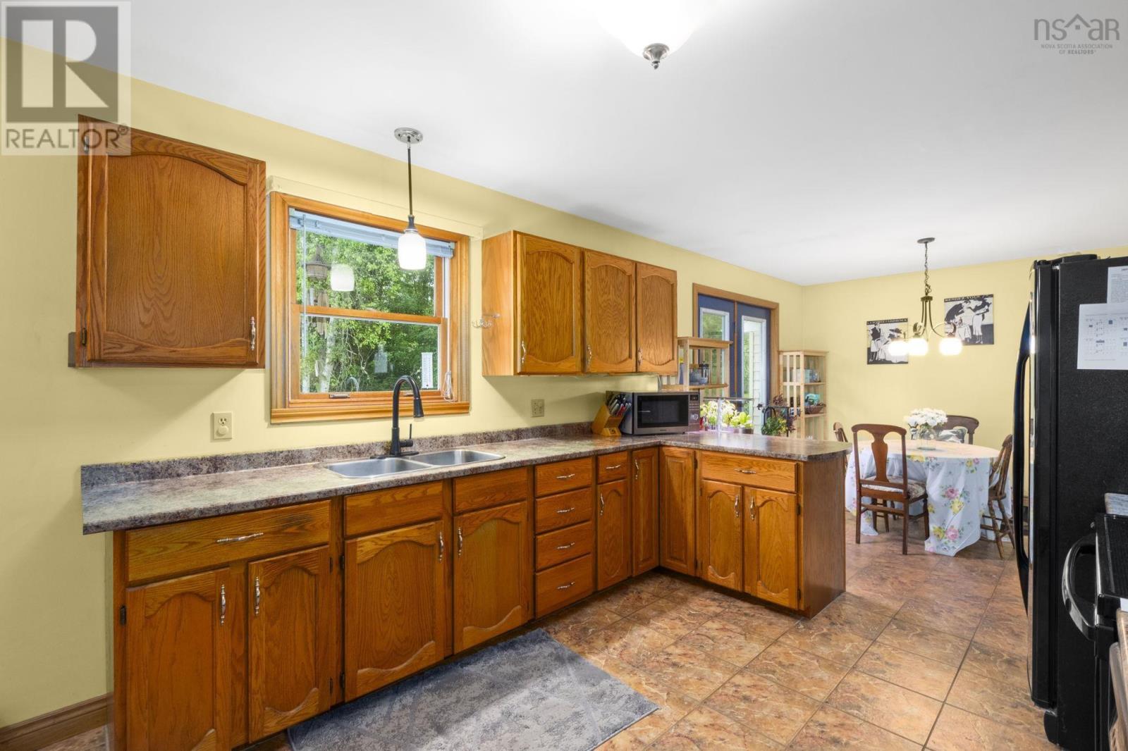 91 Meadowland Avenue - 8