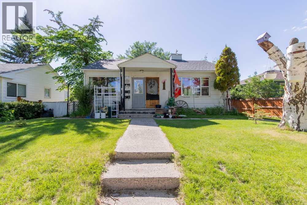 1118 12B Street S - 2