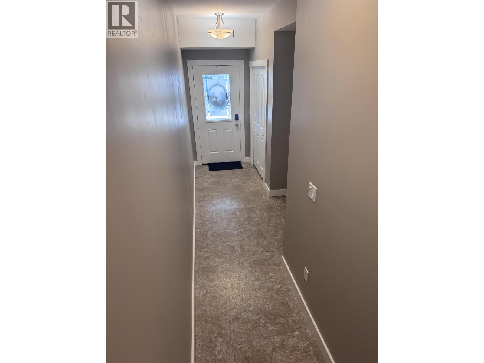 124 10104 114A AVENUE, Fort St. John