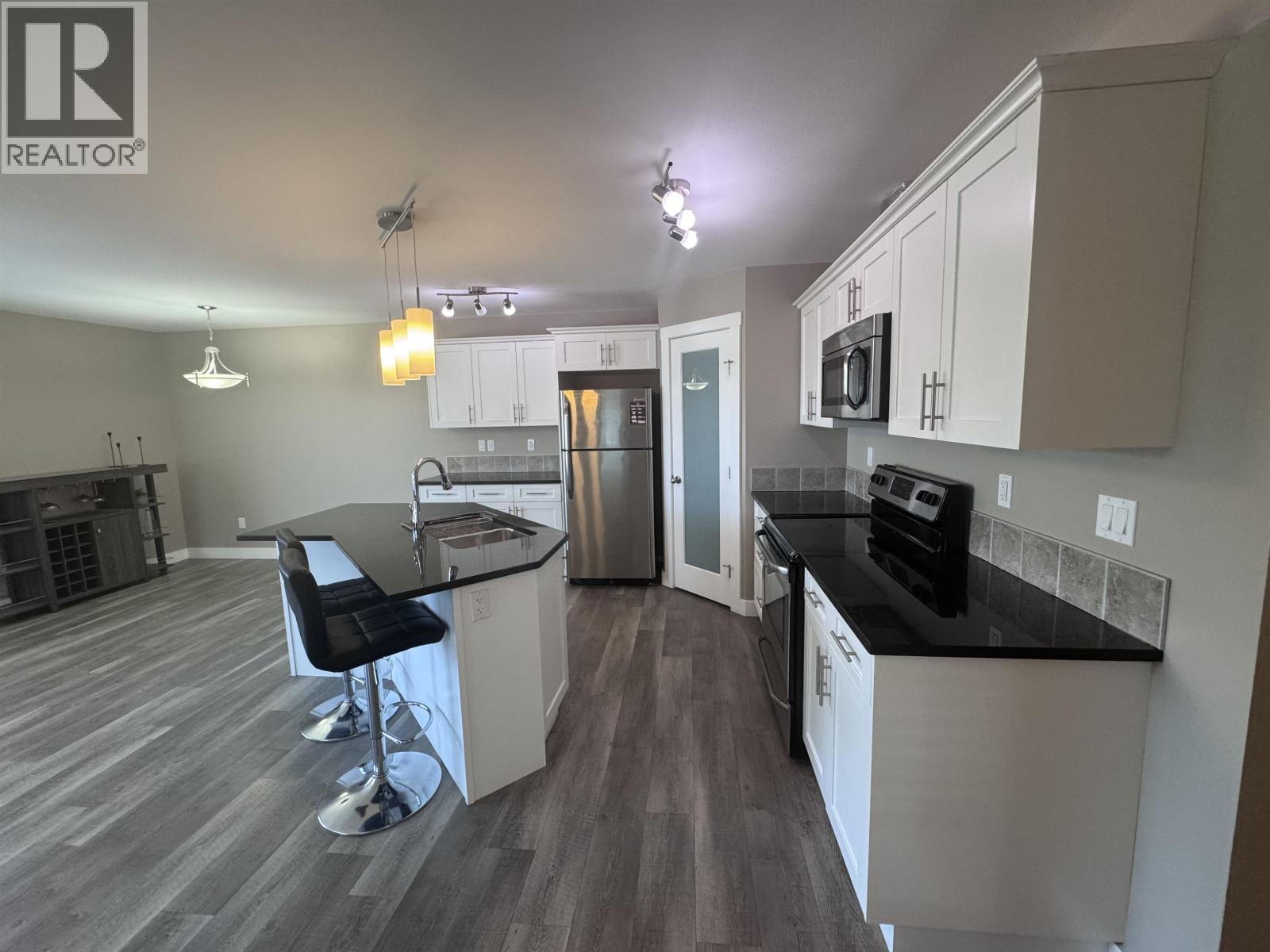 124 10104 114A AVENUE, Fort St. John