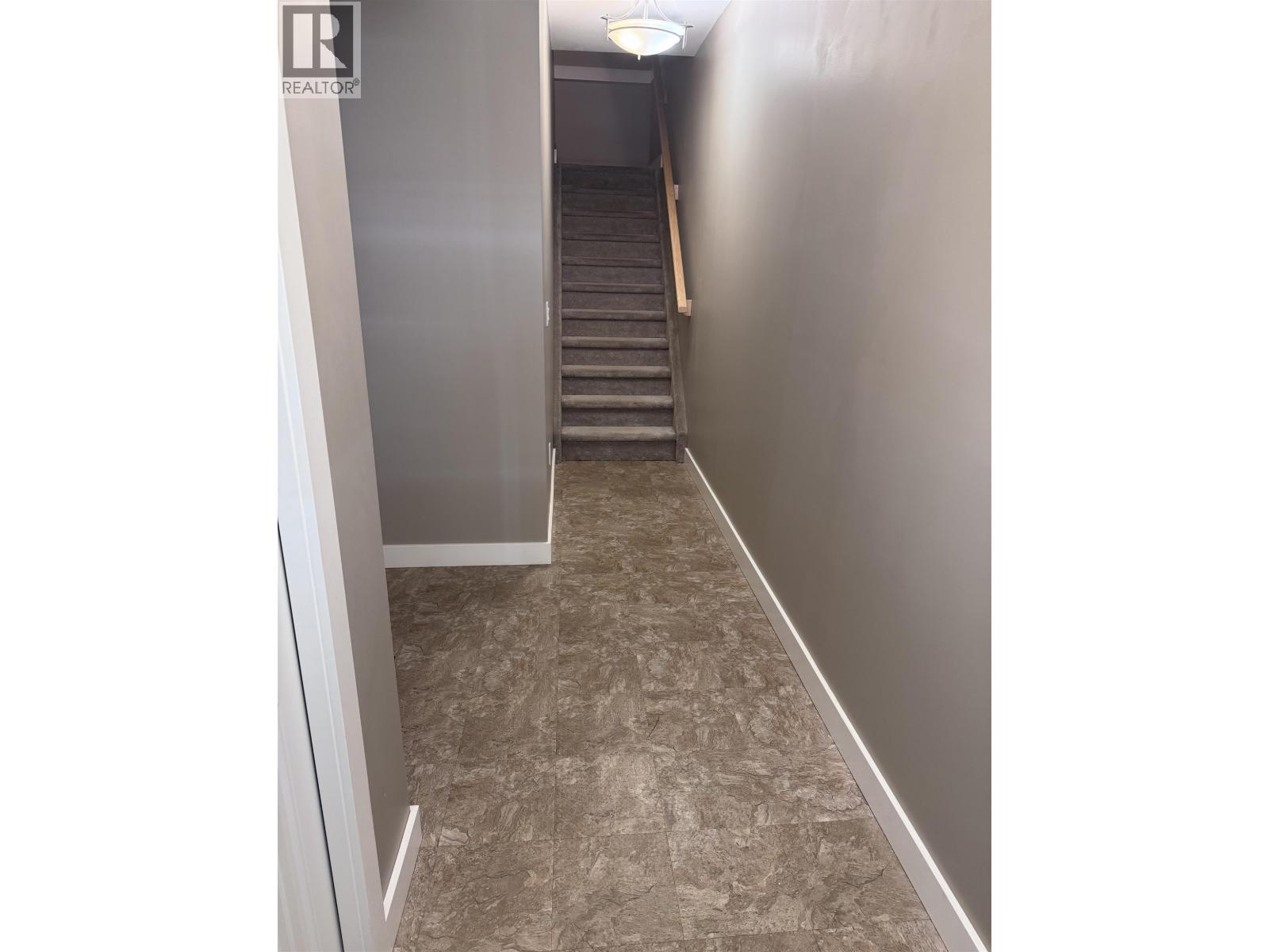124 10104 114A AVENUE, Fort St. John