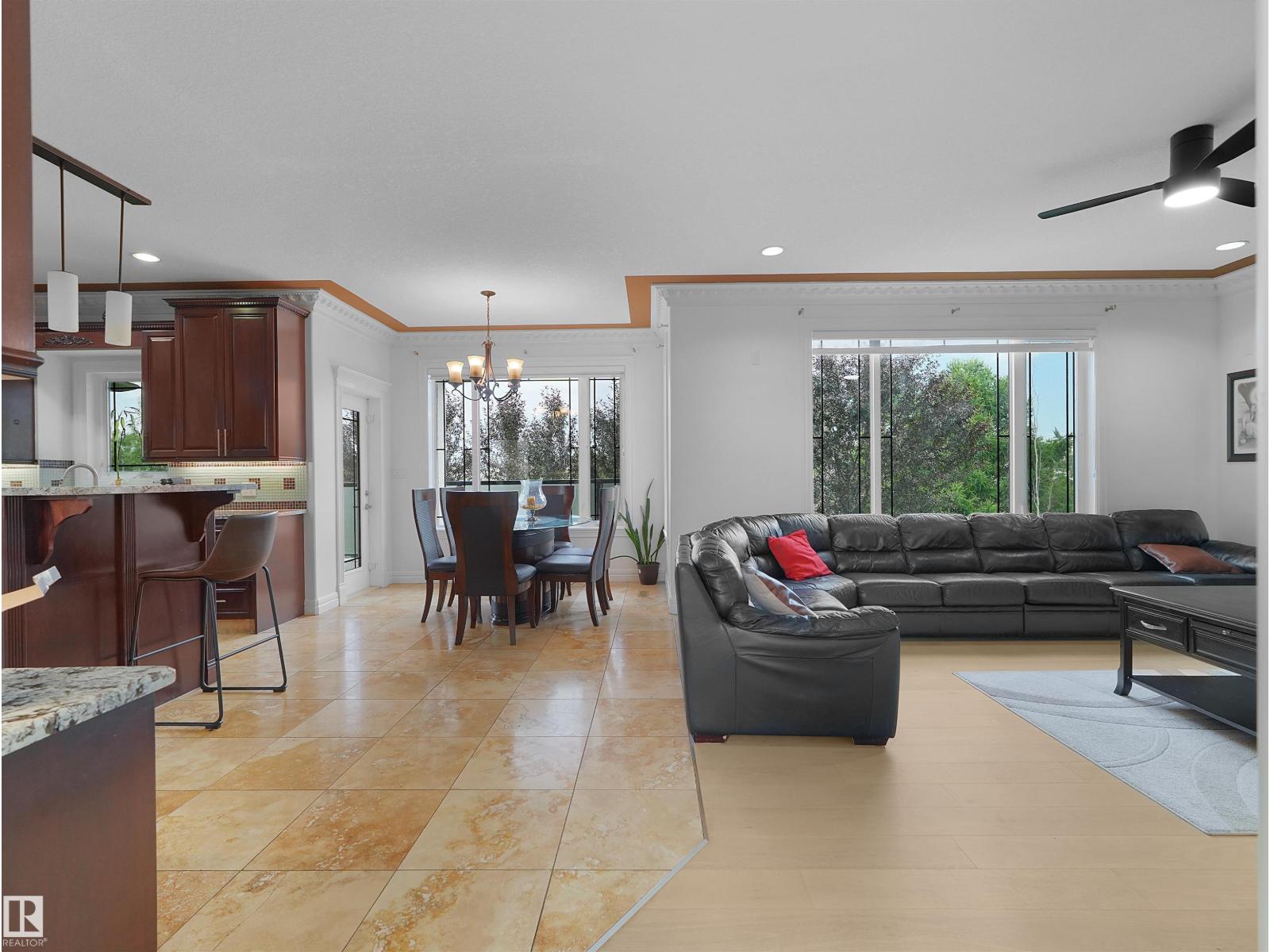 3136 35 AV NW - 20