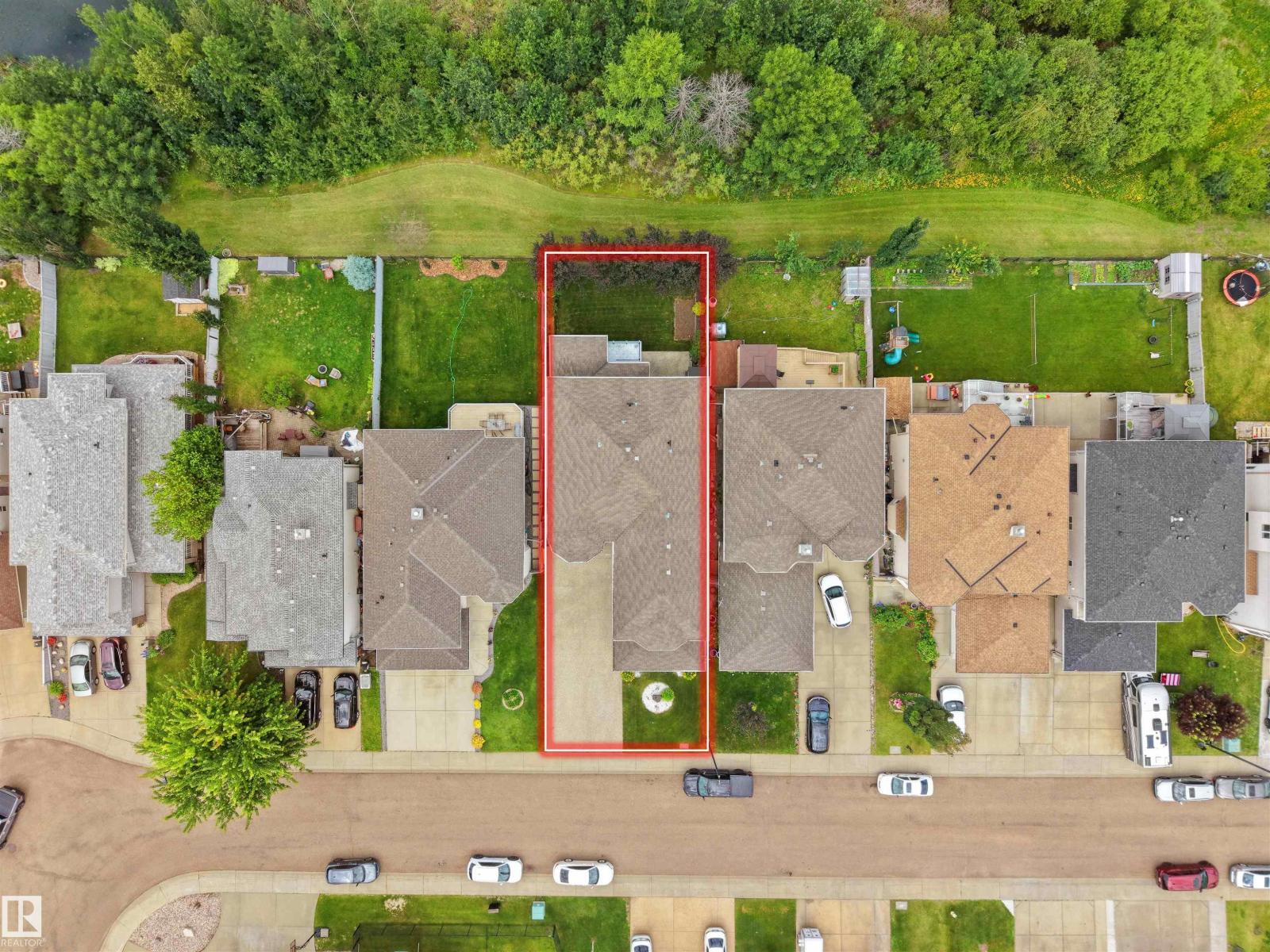 3136 35 AV NW - 52