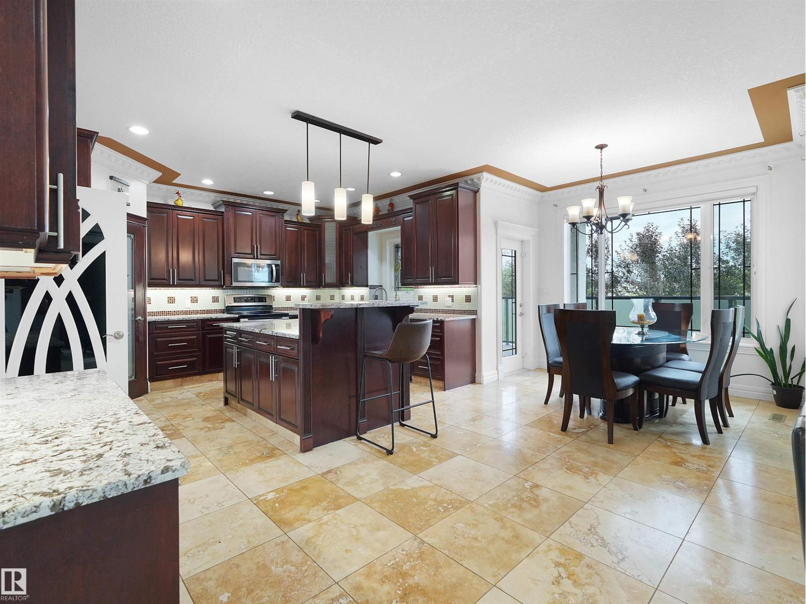 3136 35 AV NW - 7