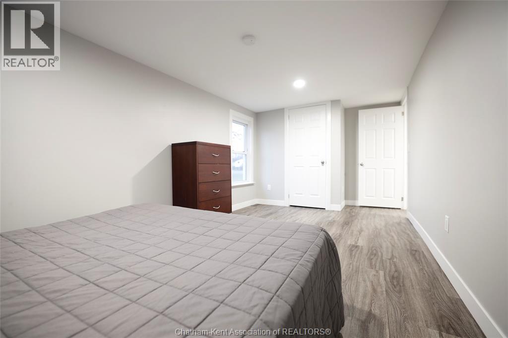 97 Taylor AVENUE - 14