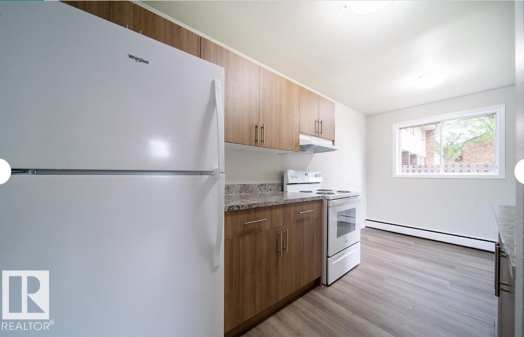 3415 106 Avenue NW - Photo 12