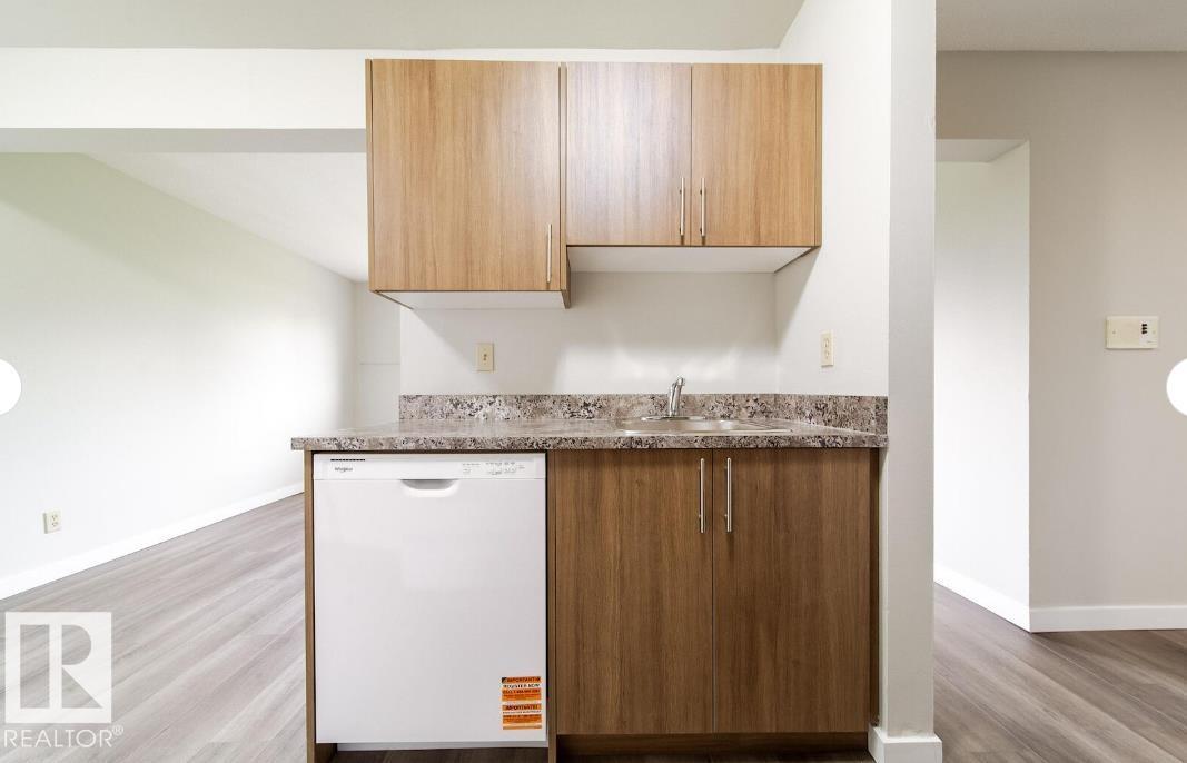 3415 106 Avenue NW - Photo 5