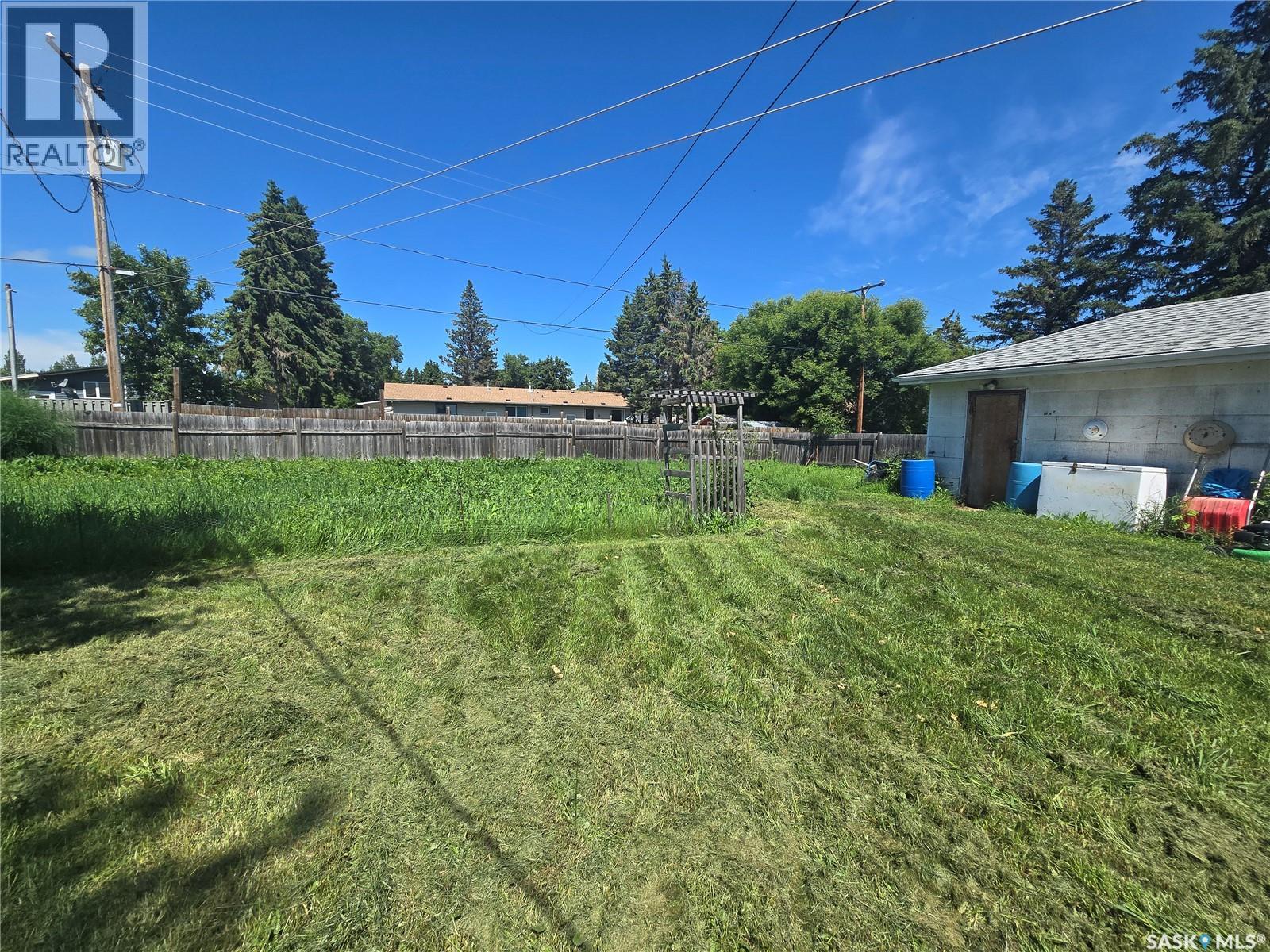 313 2nd AVENUE E - 27