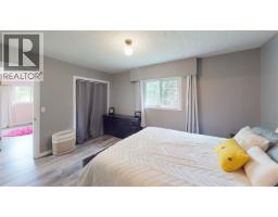 2611 Gook Road, Quesnel, BC V2J4H8 Photo 14