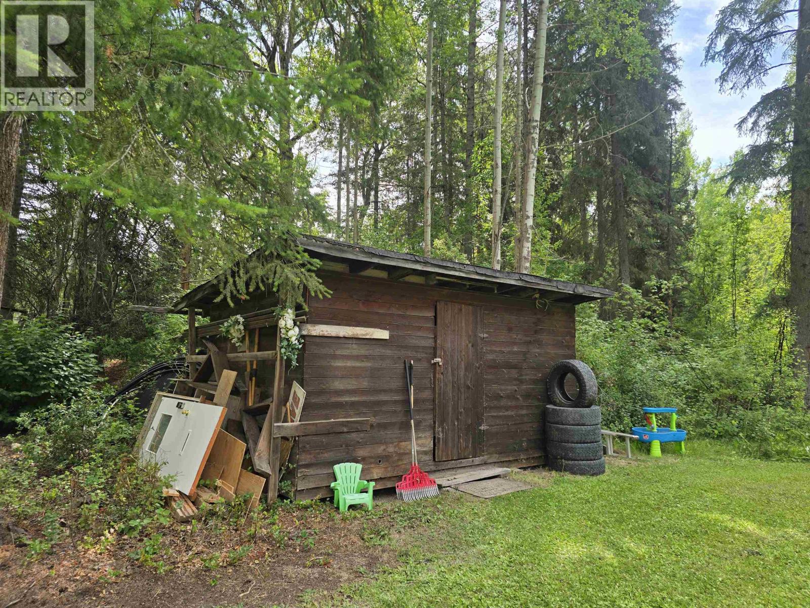 2611 GOOK ROAD - 32