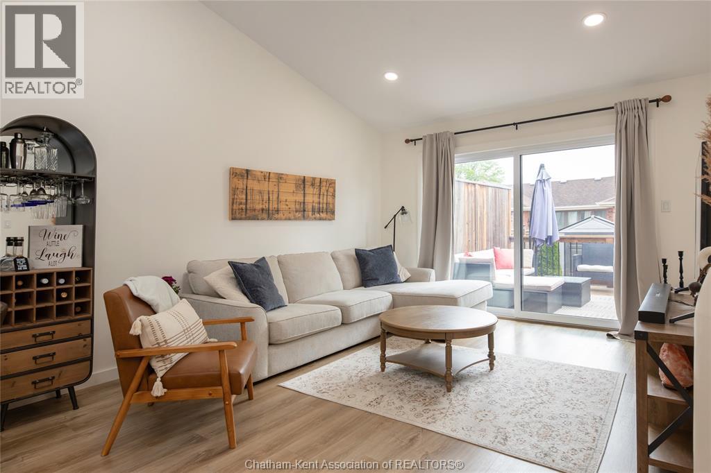 14 Clara CRESCENT - 3