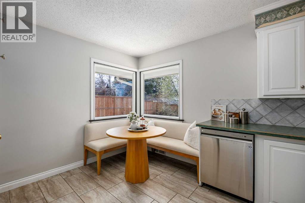 3003 25 Street SW - 18
