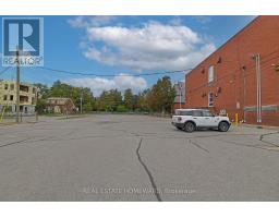 202 Simcoe Street N, Oshawa, ON L1G4S9 Photo 37