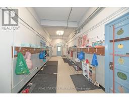202 Simcoe Street N, Oshawa, ON L1G4S9 Photo 9
