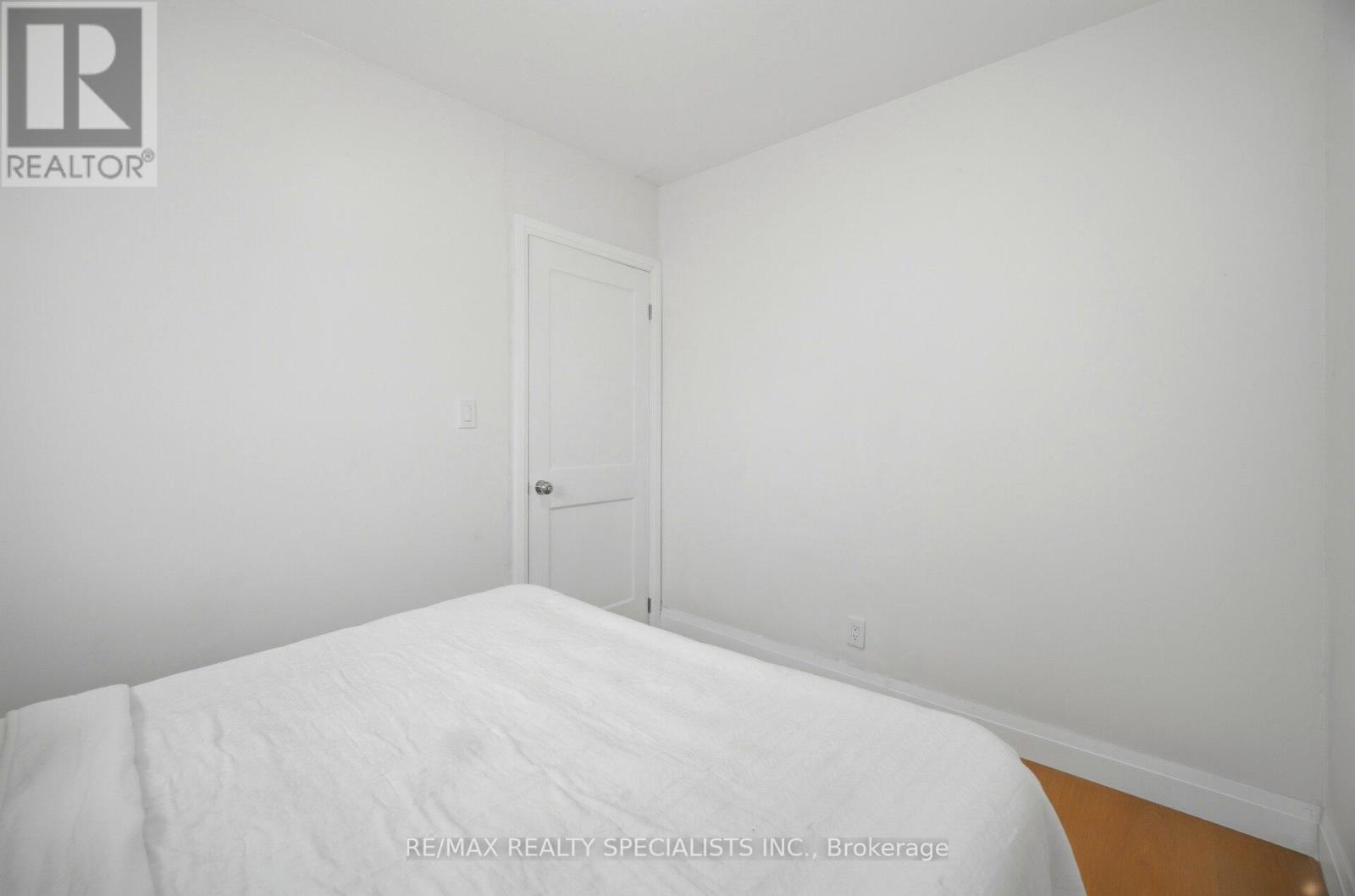172 CELINA STREET - 31