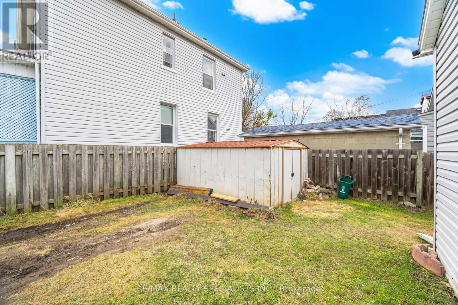 172 CELINA STREET - 40