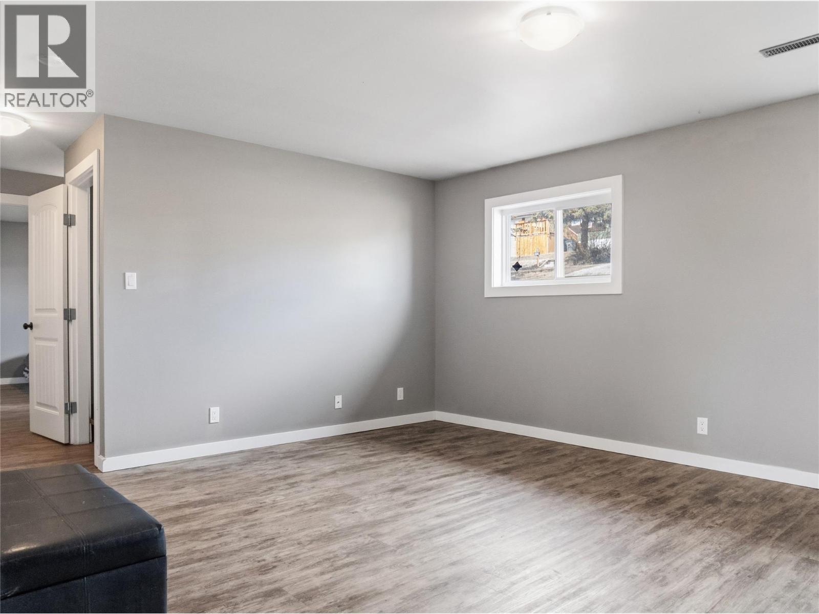 1533 96 Avenue - Image 27