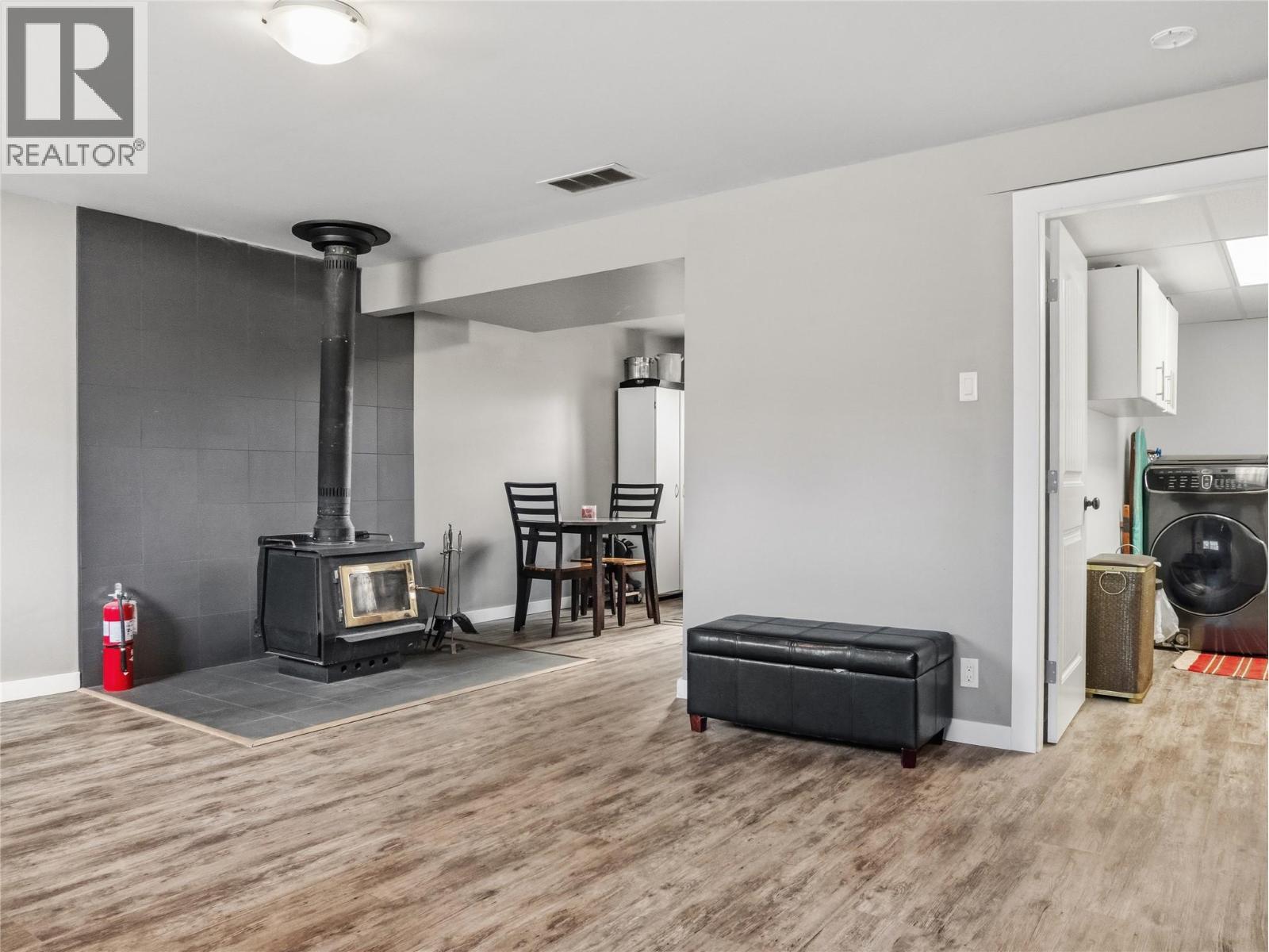 1533 96 Avenue - Image 26