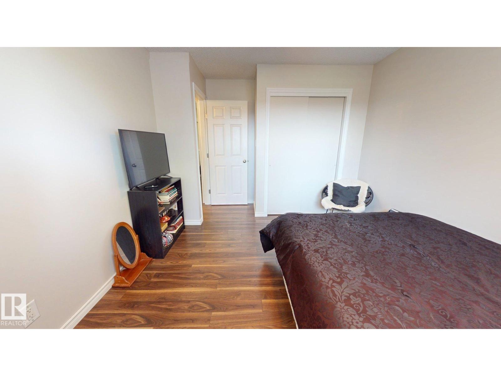 5 Marchand PL - Image 10