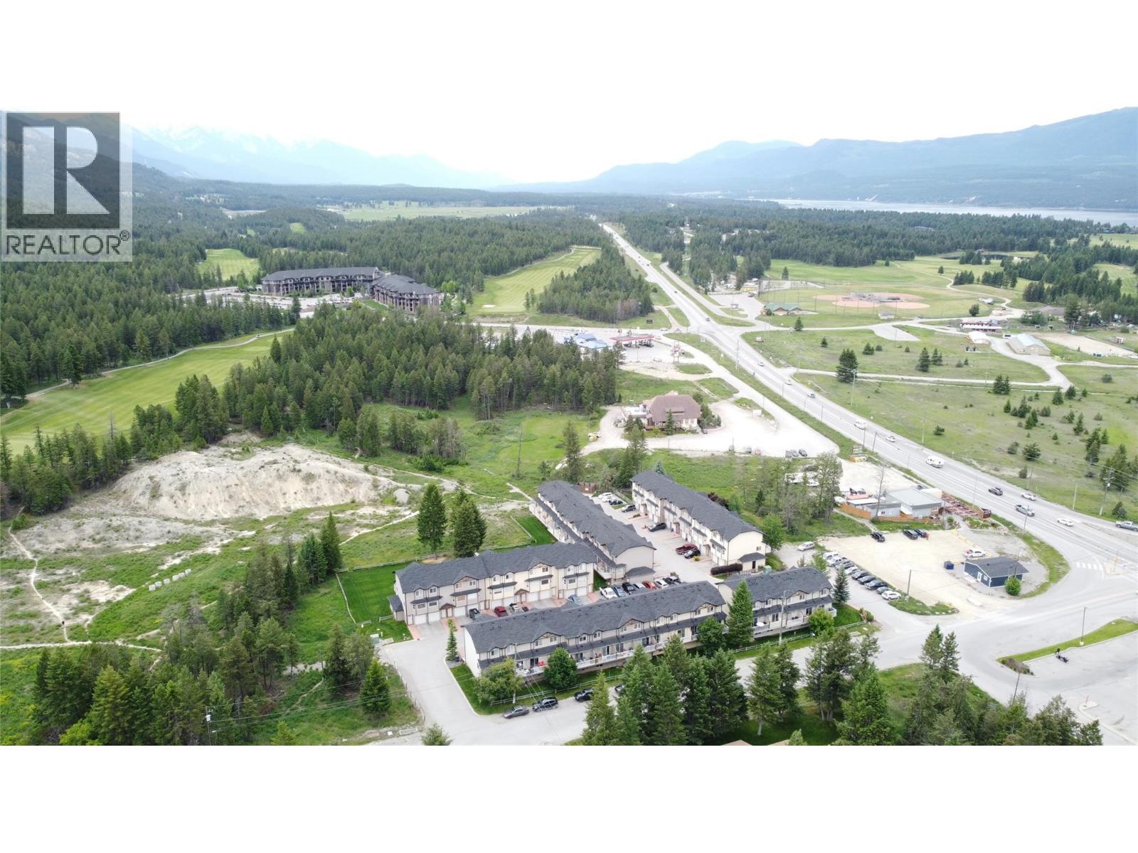 28A Wolf Crescent - 33
