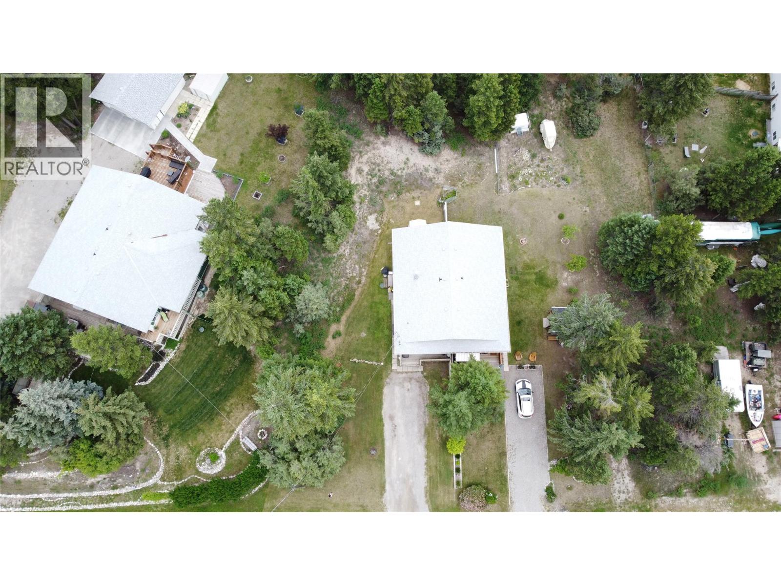 28A Wolf Crescent - 32