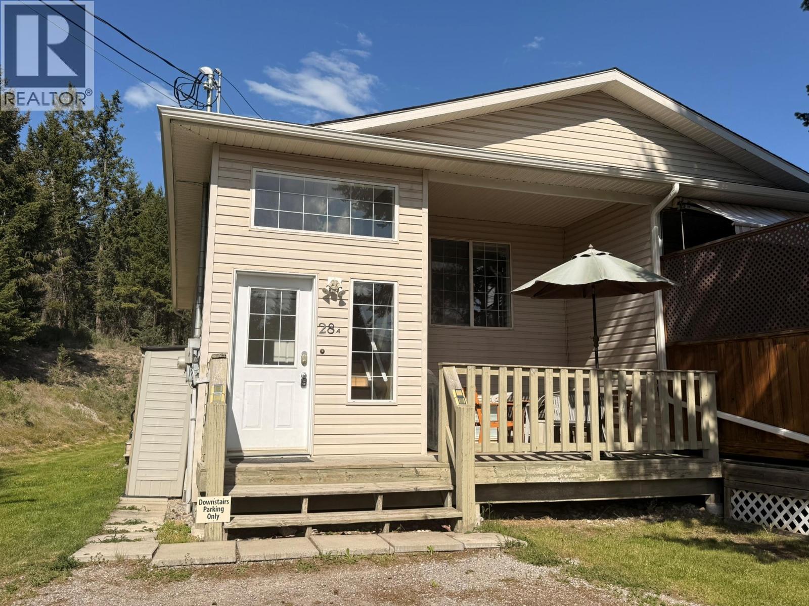 28A Wolf Crescent - 1