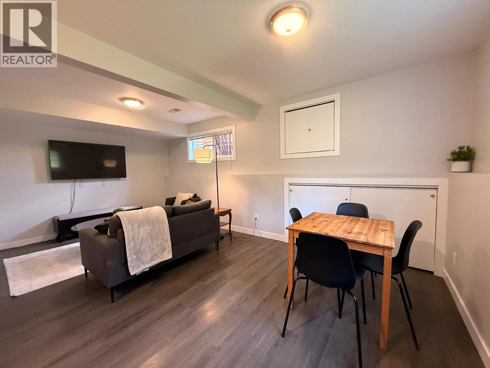 28A Wolf Crescent - 20
