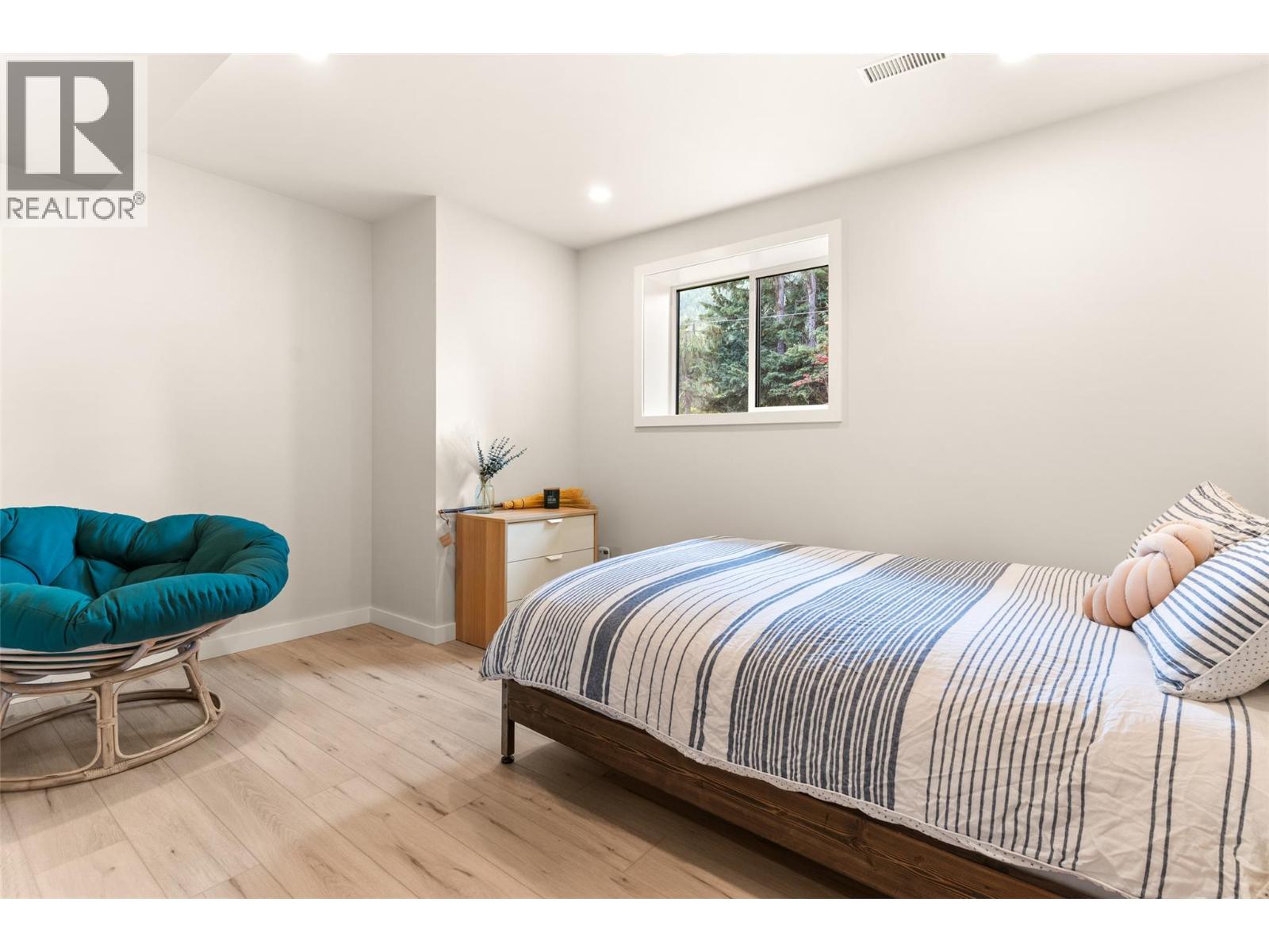 3447 Catherwood Road - 35