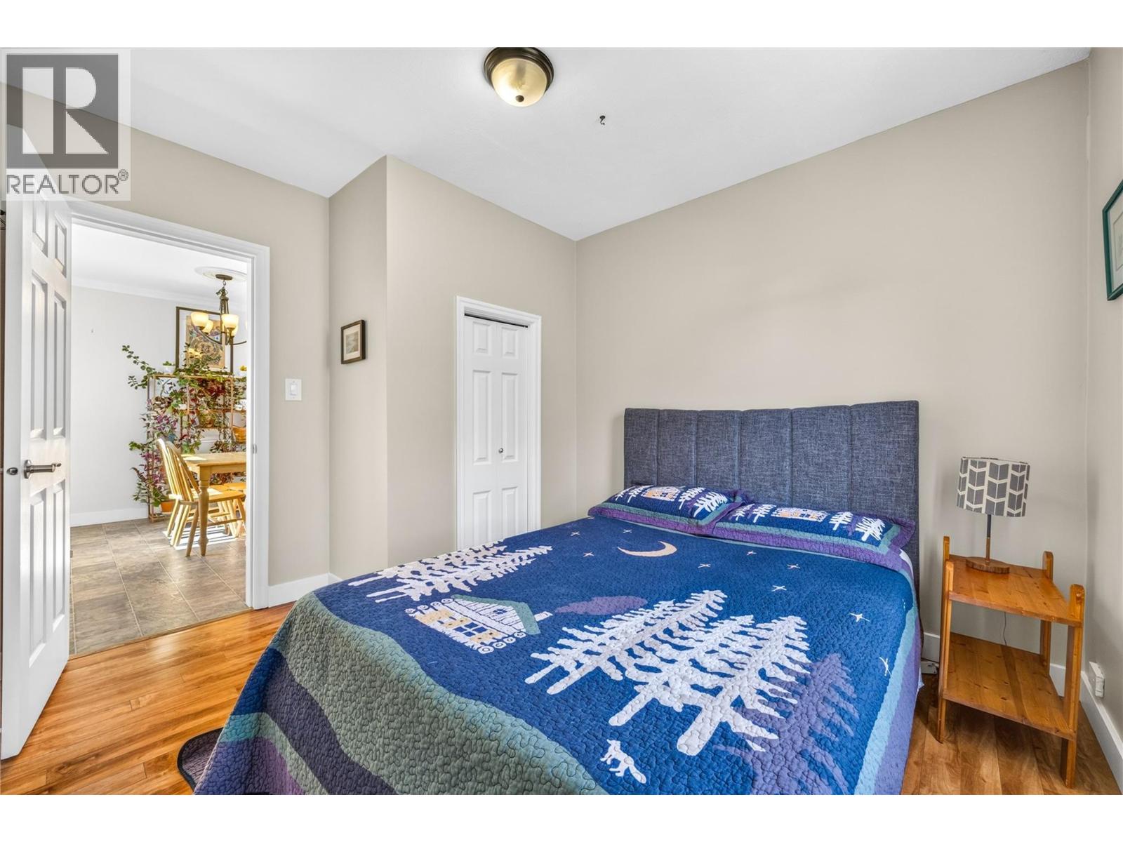 543 Burns Street - 21