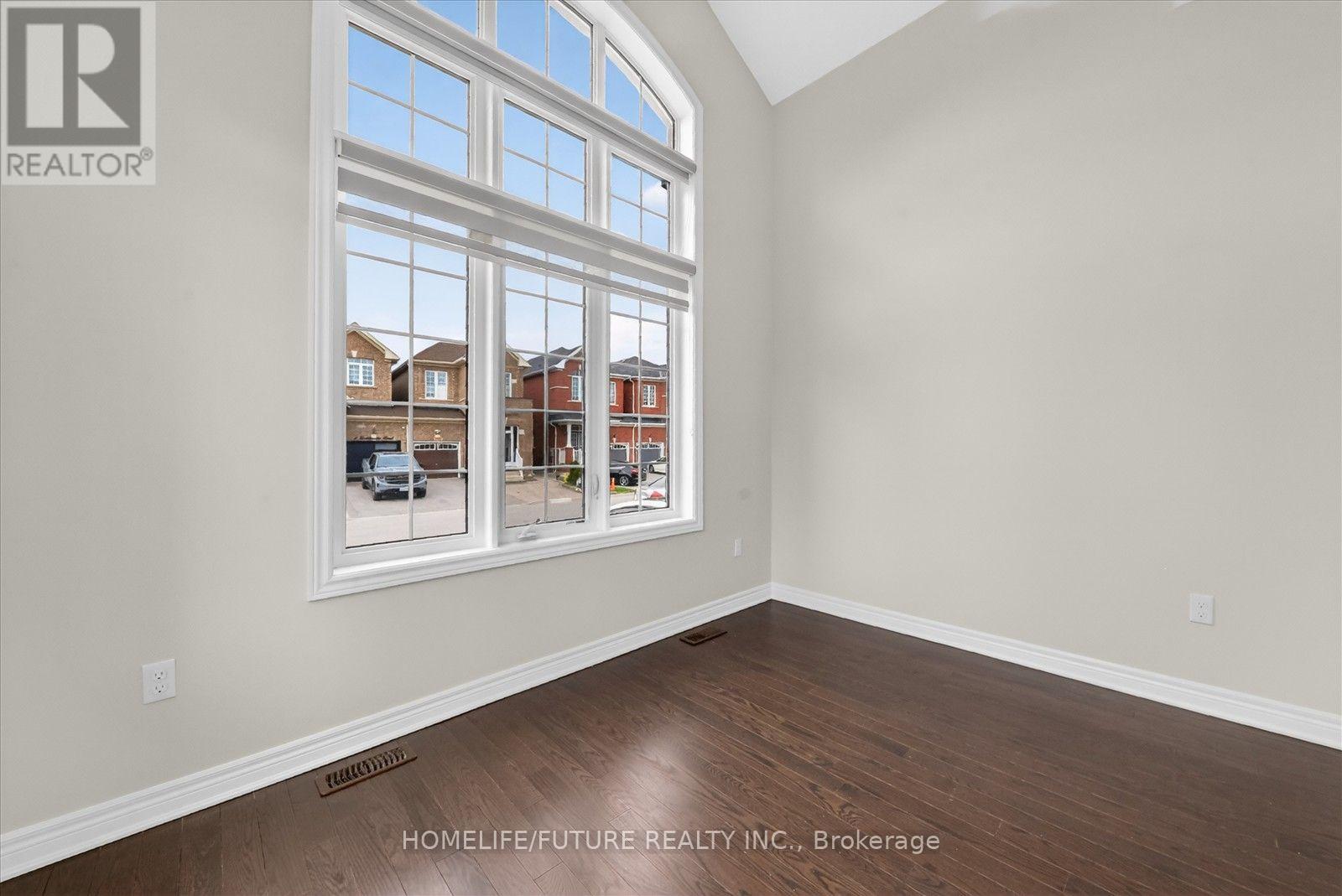 1 REDDINGTON ROAD - 21
