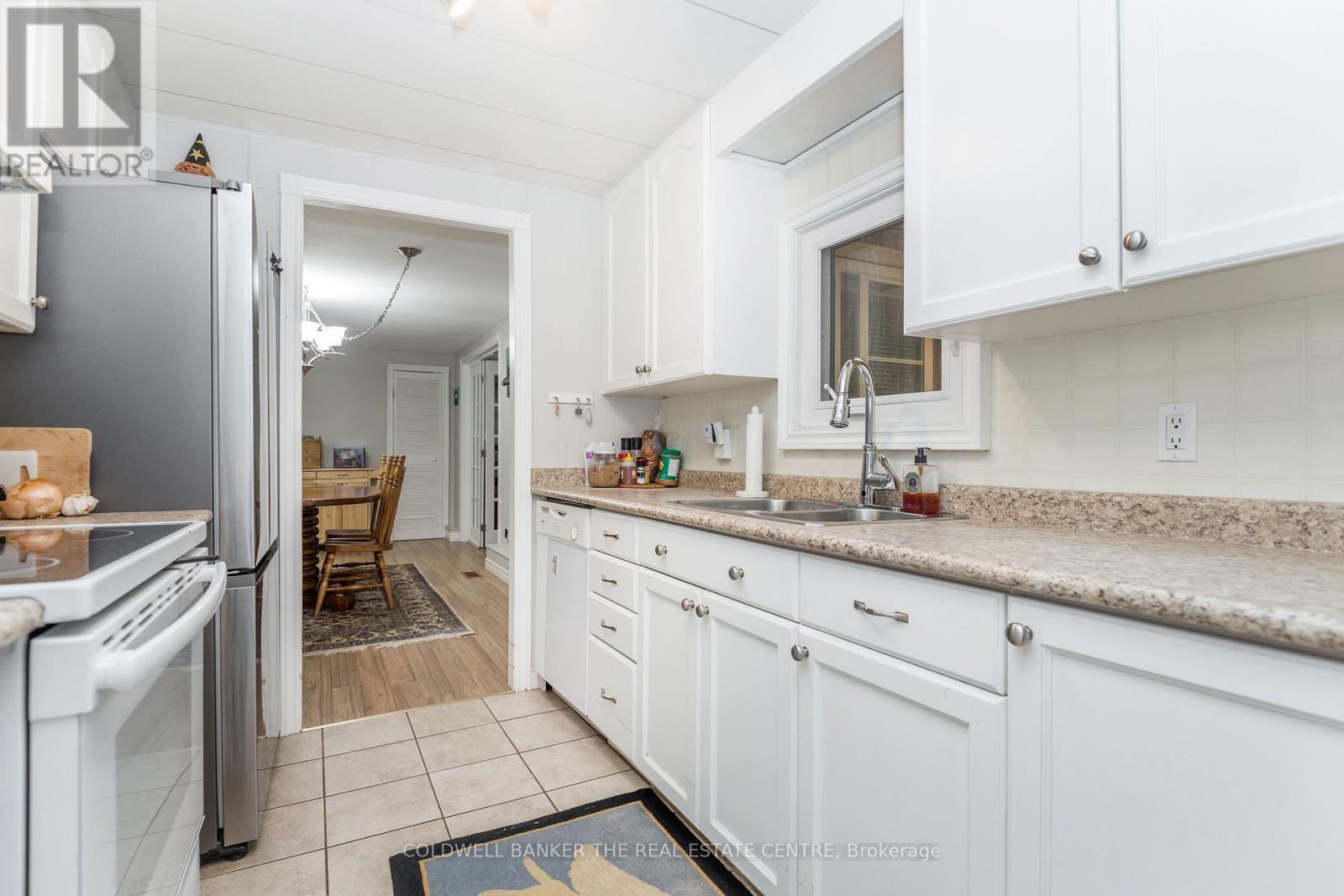 9 HAWTHORNE DRIVE - Image 9