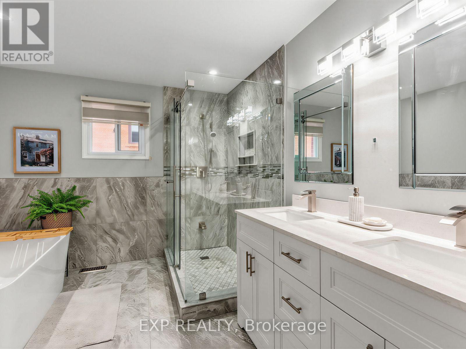 129 FRANKLIN AVENUE - 19