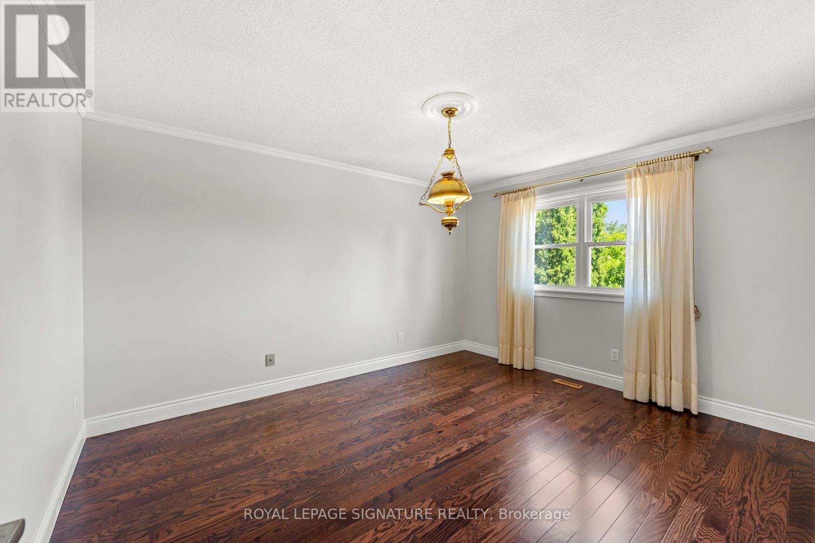 36 JASON STREET - 16