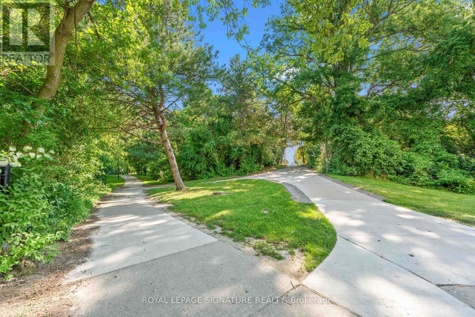 36 JASON STREET - 21