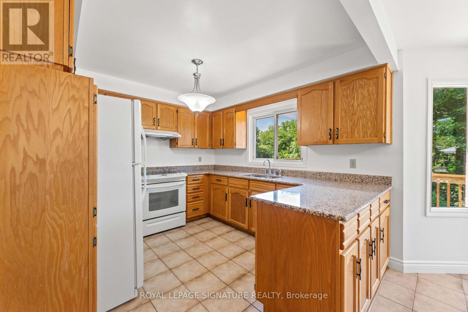 36 JASON STREET - 8