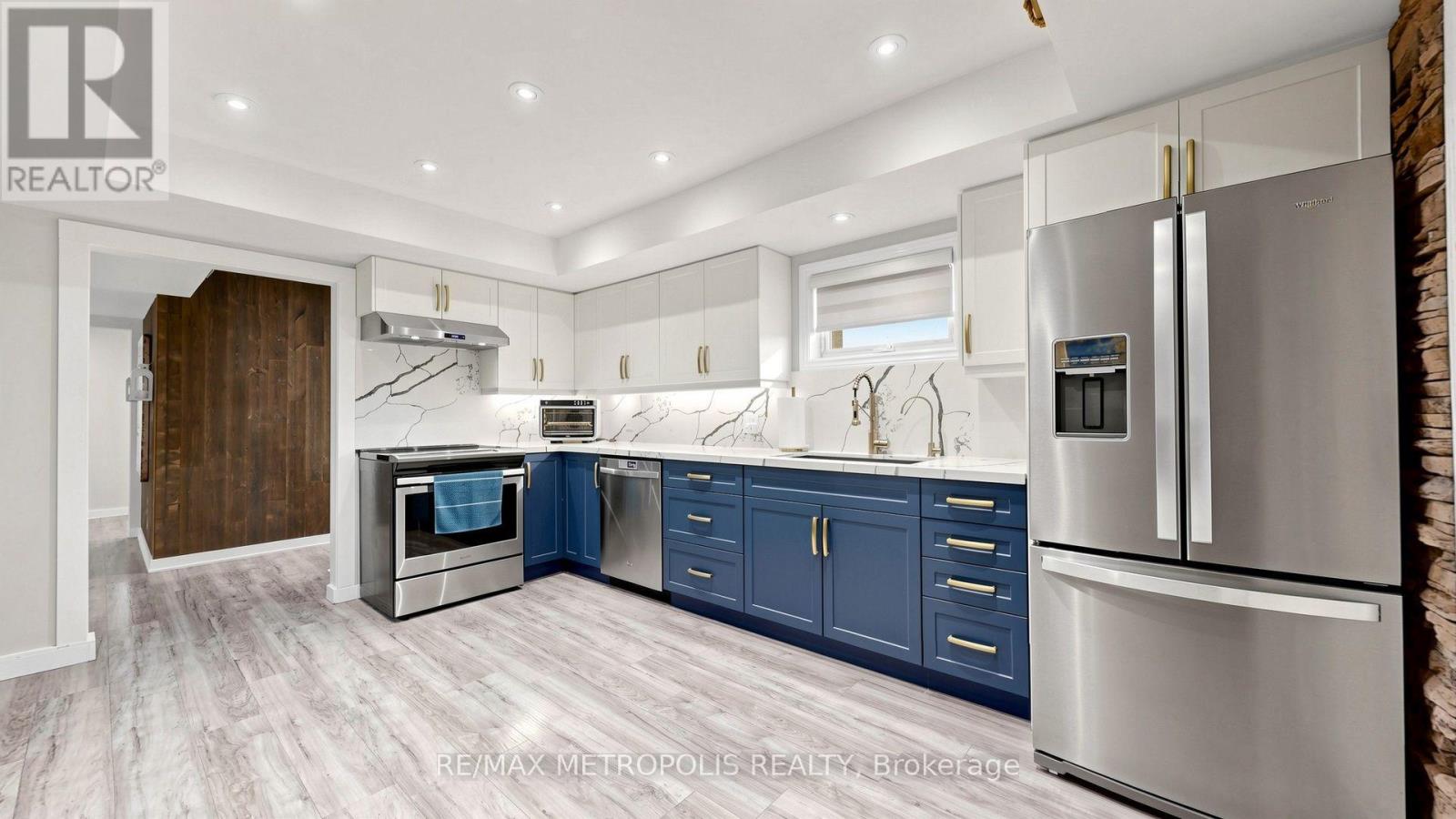 2739 IRETON STREET E - 13