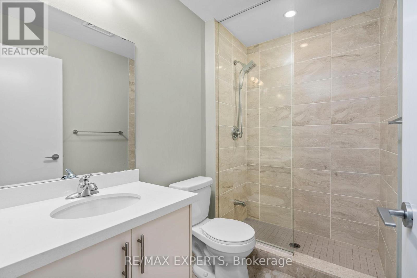 #A04 26 BRUCE STREET - 19