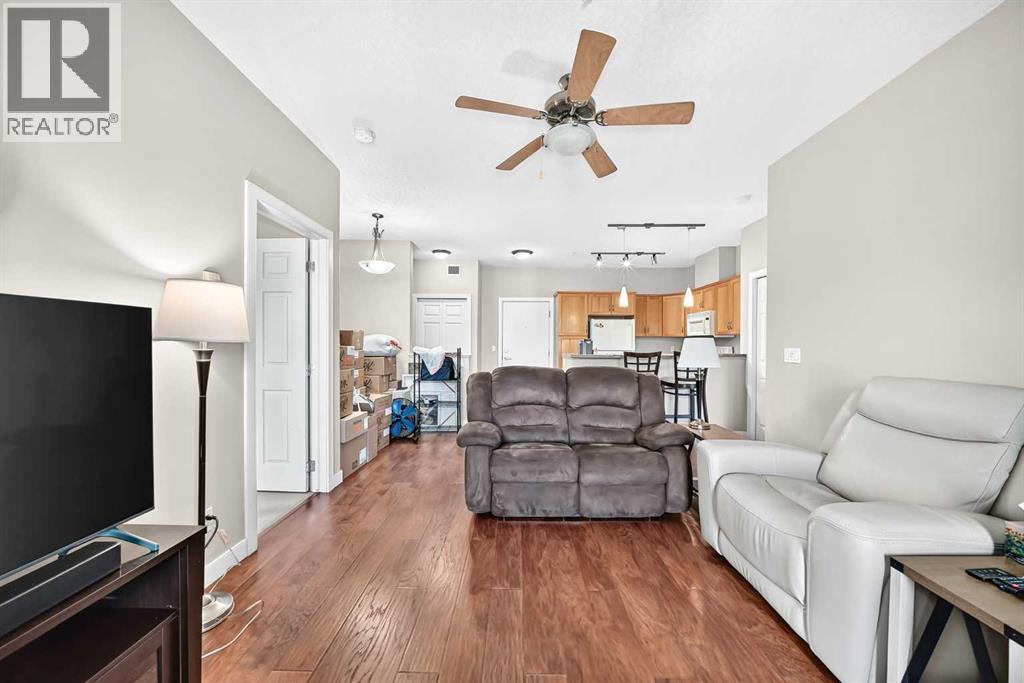 #303 1414 17 Street SE - 17