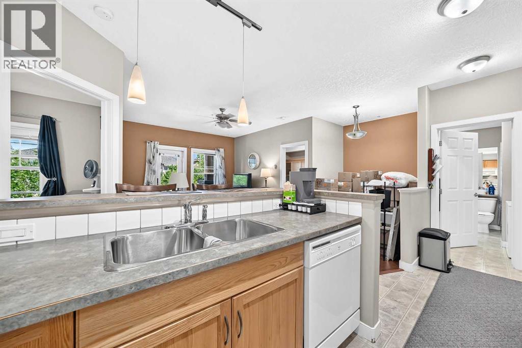 #303 1414 17 Street SE - 9