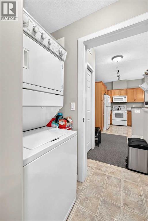 #303 1414 17 Street SE - 33