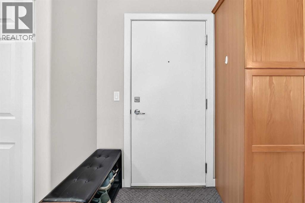 #303 1414 17 Street SE - 4