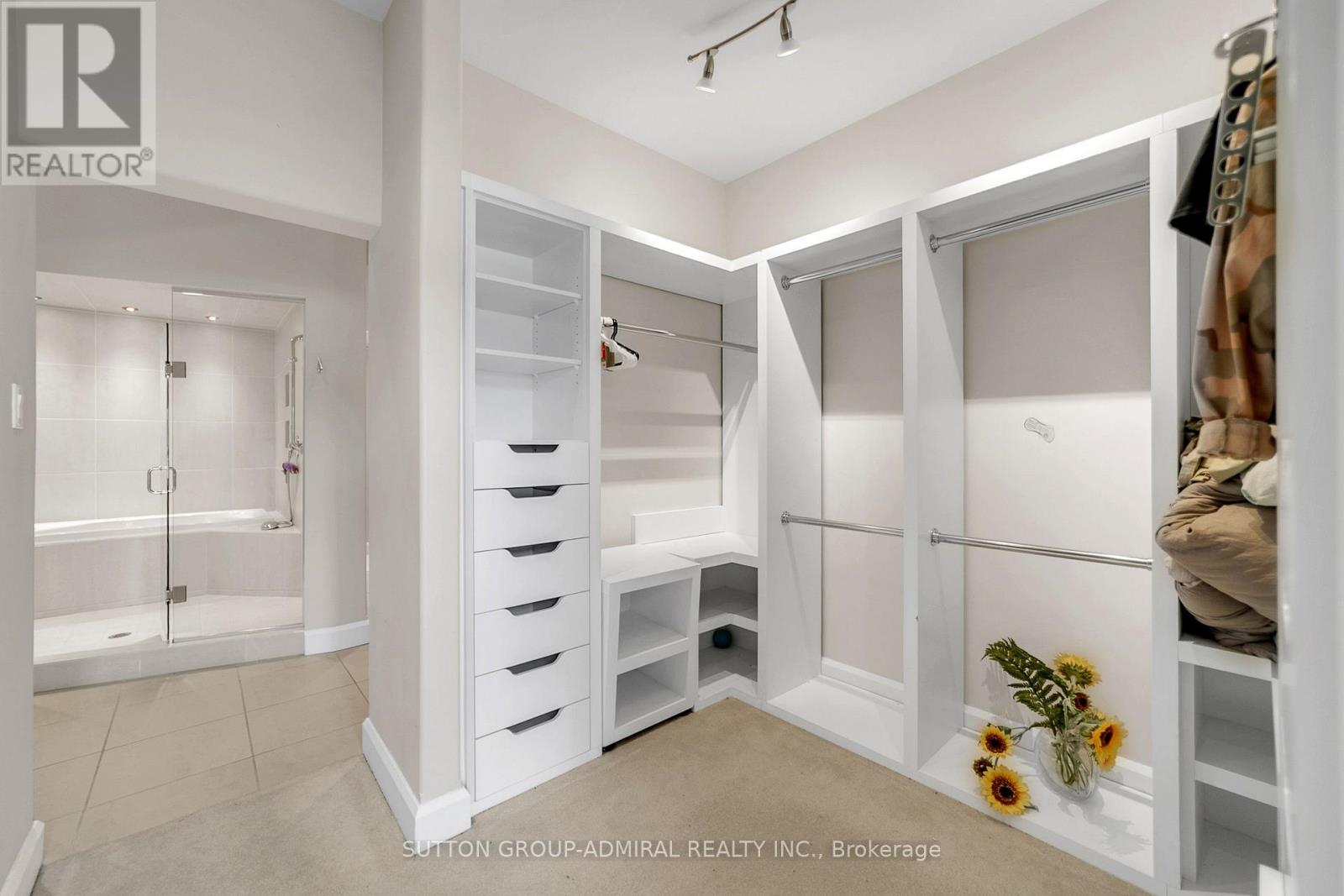 10 BECK BOULEVARD - Image 27